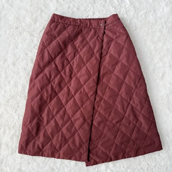 Uniqlo Woman Burgundy Quilt Windproof Wrap Skirt SMALL Contemporary Gorpcore - Picture 2 of 9
